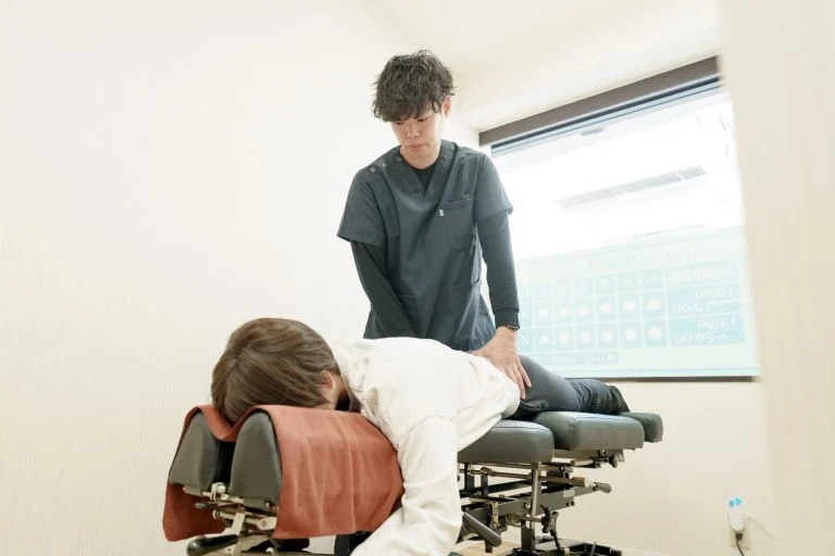 【症例】40代女性 2年続く反らすと痛い腰痛｜筋筋膜性腰痛と日常生活の回復